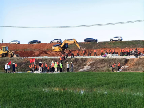 抗洪搶險報導-迎“汛”而上，奔赴前線 -299.png